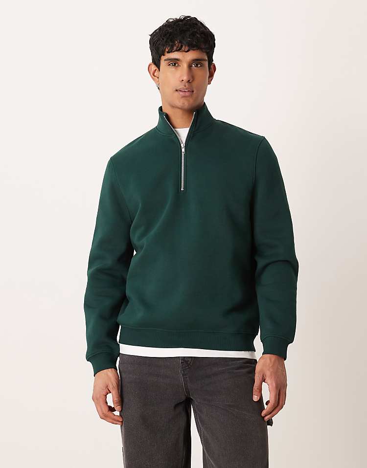 https://images.asos-media.com/products/asos-design-essentials-quarter-zip-sweatshirt-in-green/209803439-1-pinegrove?$n_750w$&wid=750&fit=constrain