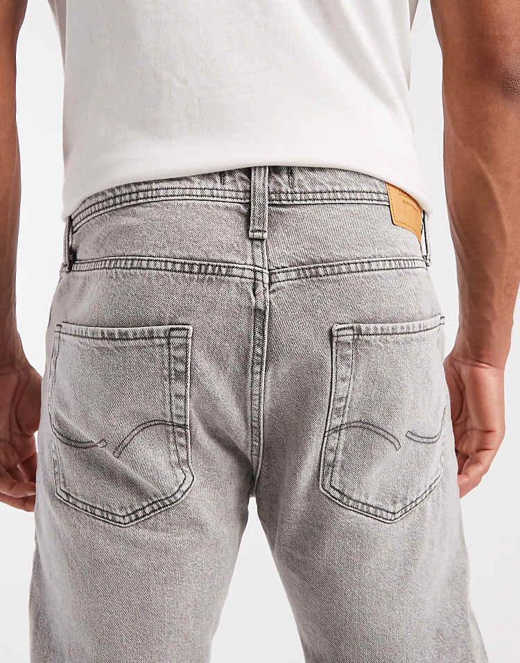 https://images.asos-media.com/products/jack-jones-chris-straight-jeans-in-light-grey/209899372-5?$n_750w$&wid=750&fit=constrain
