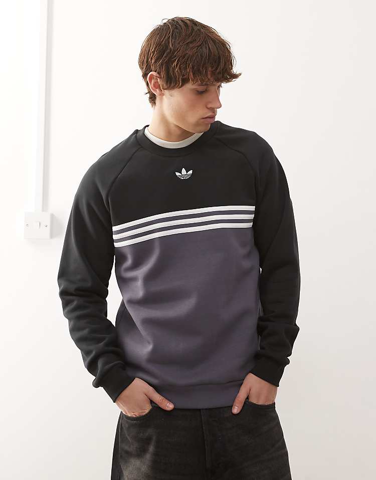 https://images.asos-media.com/products/adidas-originals-chest-stripes-crewneck-sweatshirt-in-aurora-onix-black/209951310-1-auroraonixblack?$n_750w$&wid=750&fit=constrain