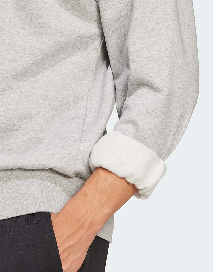 https://images.asos-media.com/products/adidas-performance-essentials-feelcozy-fleece-sweatshirt-in-medium-grey-heather-black/210012617-3?$n_750w$&wid=750&fit=constrain