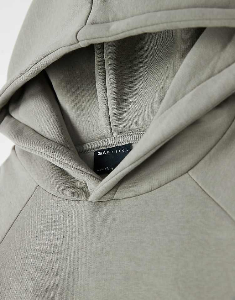 https://images.asos-media.com/products/asos-design-co-ord-extreme-oversized-hoodie-in-beige/210016695-3?$n_750w$&wid=750&fit=constrain