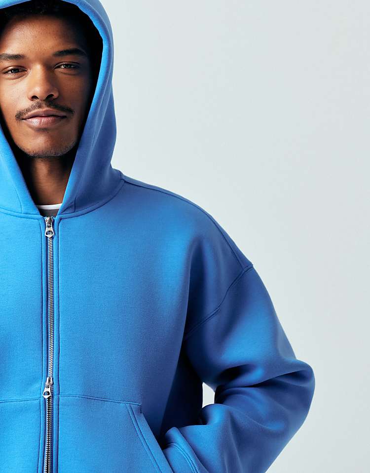 https://images.asos-media.com/products/weekday-simon-scuba-style-fabric-zip-through-hoodie-in-bright-blue-mblue/210149241-4?$n_750w$&wid=750&fit=constrain