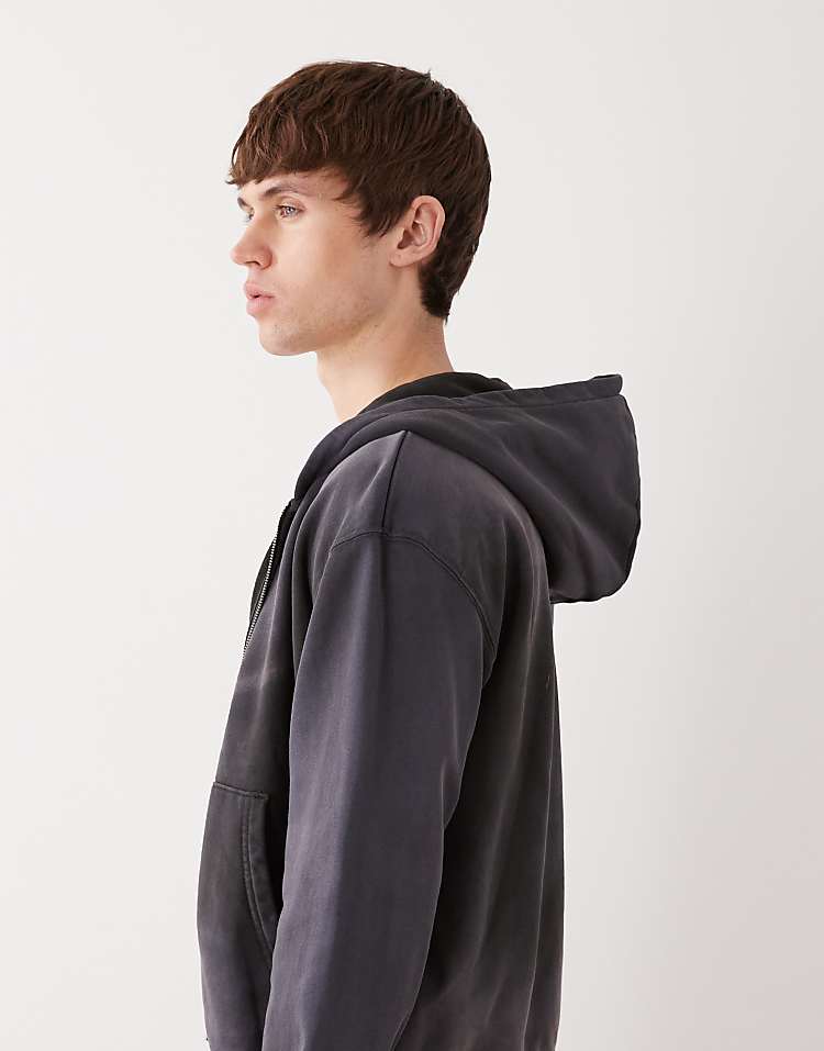 https://images.asos-media.com/products/weekday-shrunken-zip-hoodie-in-washed-black/210242609-3?$n_750w$&wid=750&fit=constrain