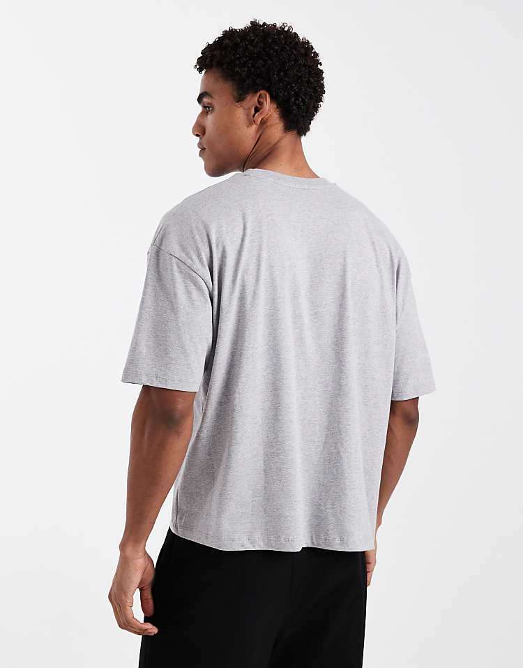 https://images.asos-media.com/products/asos-design-boxy-oversized-t-shirt-with-table-tennis-graphic-in-grey-marl/210521705-3?$n_750w$&wid=750&fit=constrain